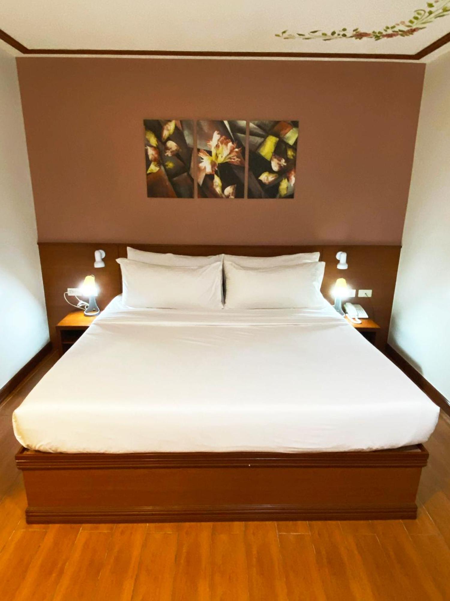 Lavie Hotel 비간 외부 사진